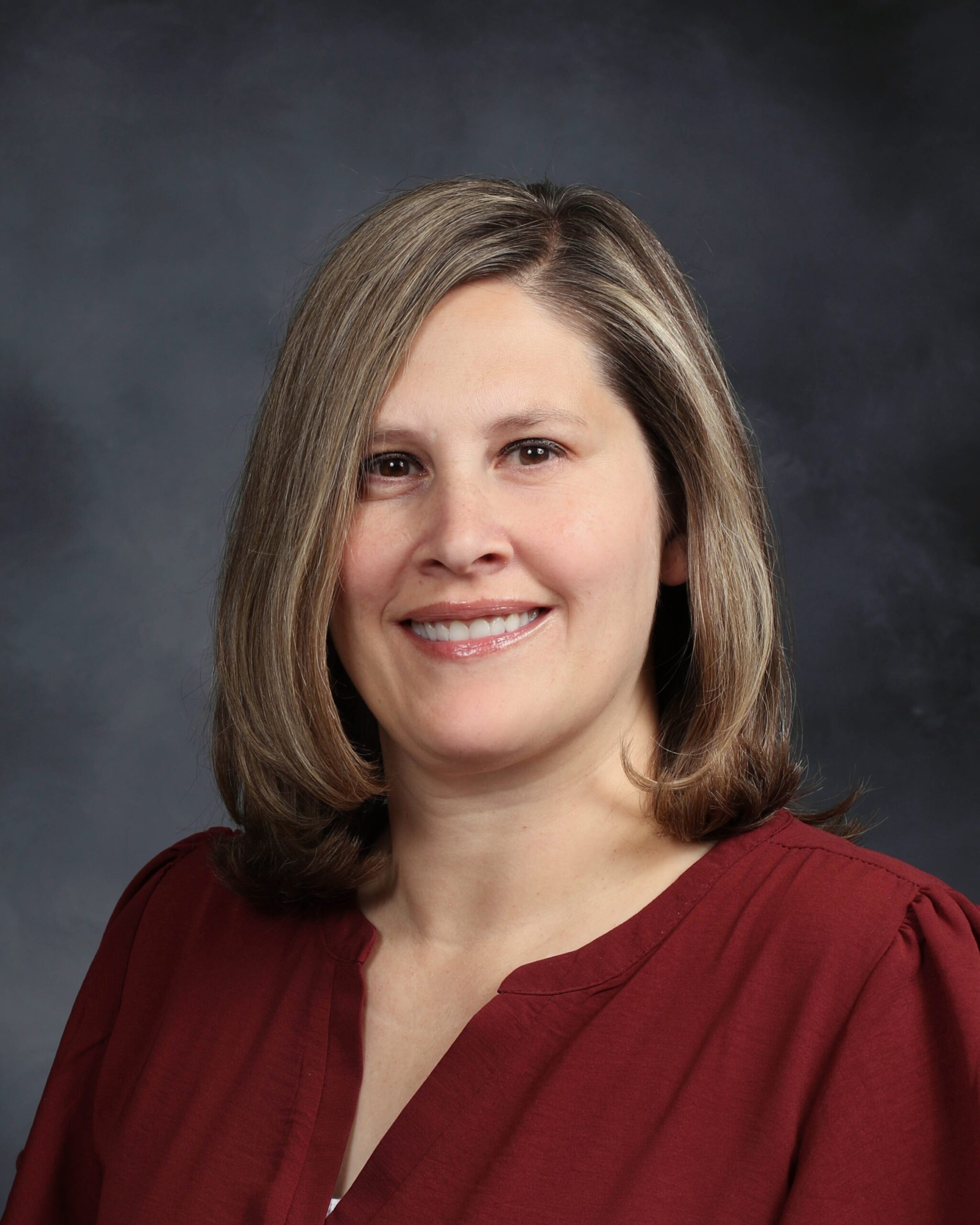 Elliott Jennifer scaled Leadership/Staff