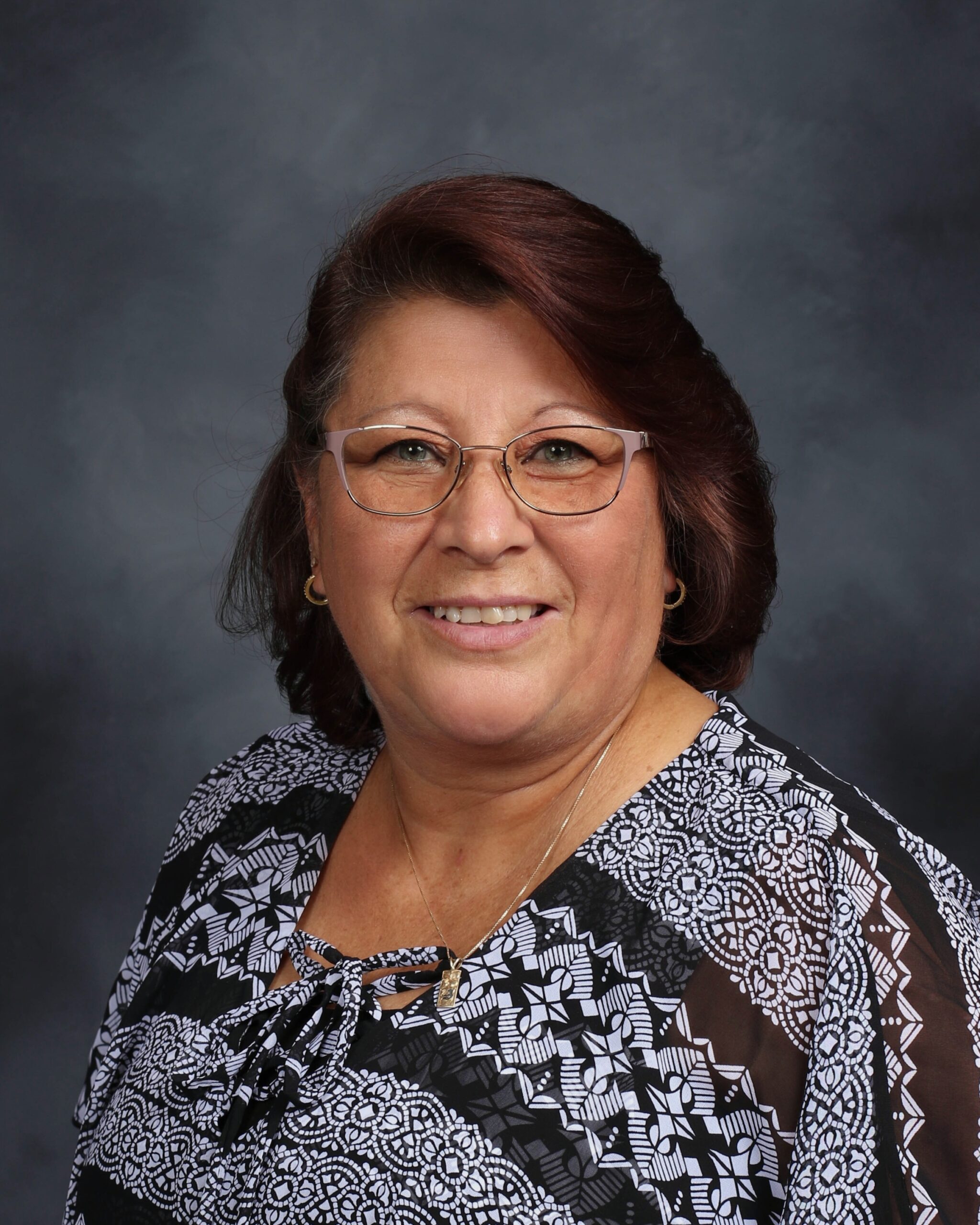 Nielson Yvonne scaled Leadership/Staff